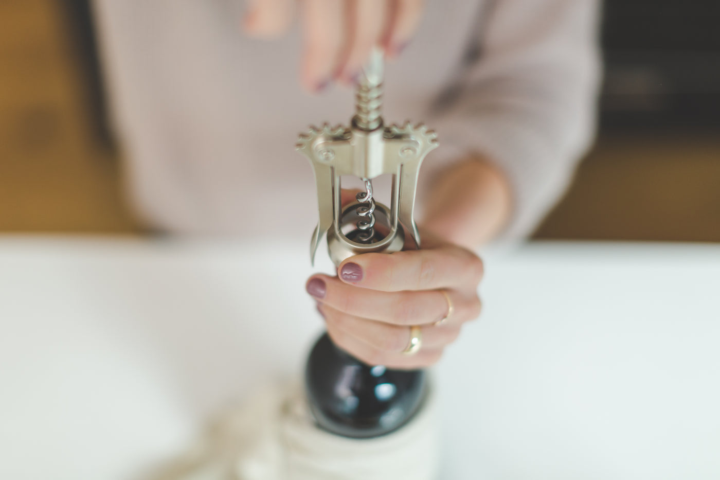 Harbour Decanter — 750 ml in use